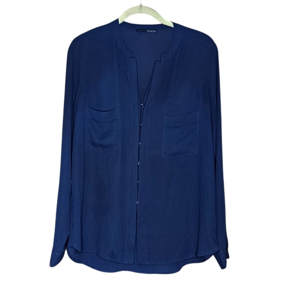 Ro & De Navy Blue Hidden Button Long-sleeve Button-down Blouse size Medium